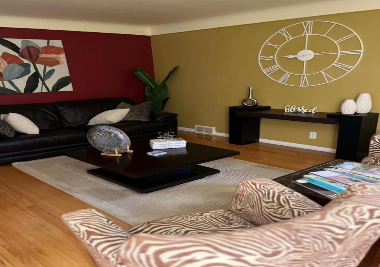 Nice Cozy Family-Sized Home In Quiet Neighborhood Oak Park Esterno foto